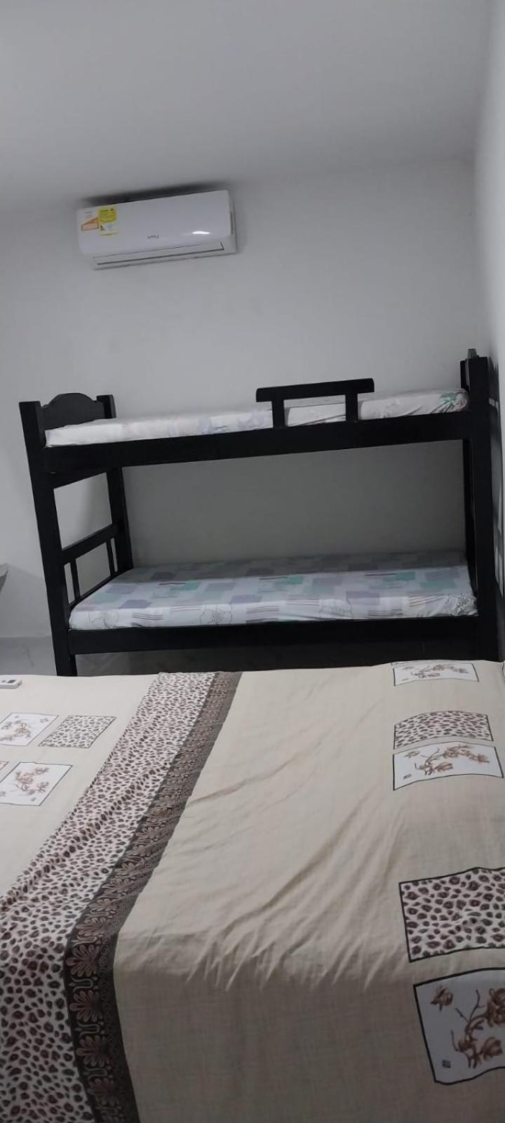 La Medellin Hostal Cartagena Luaran gambar
