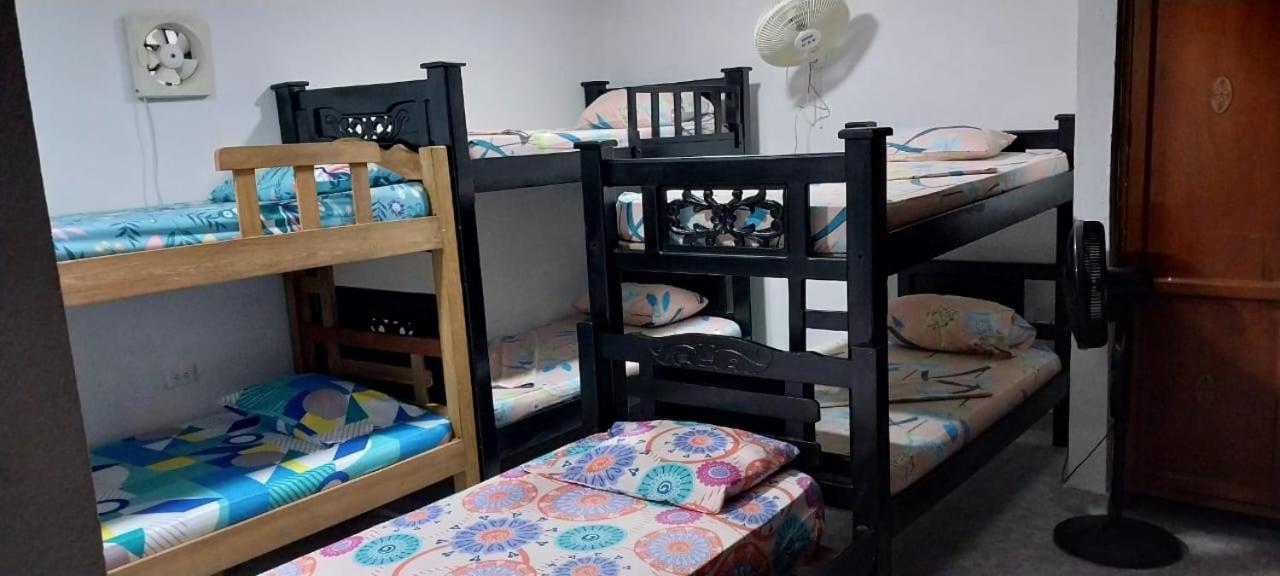 La Medellin Hostal Cartagena Luaran gambar